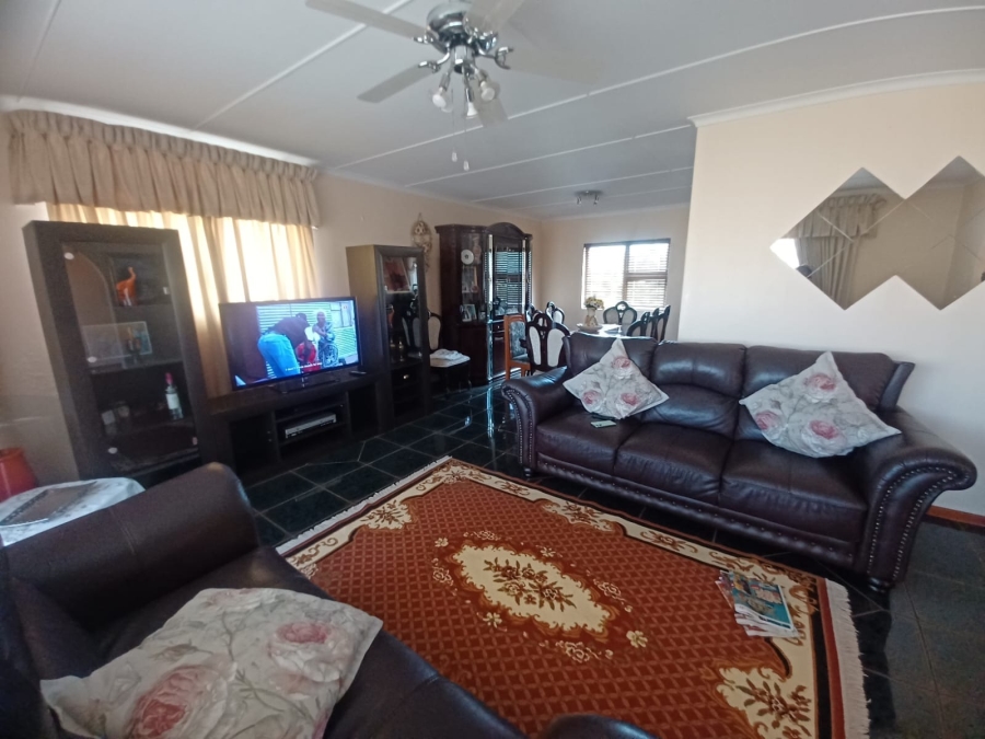 3 Bedroom Property for Sale in Rosedale Park Eastern Cape